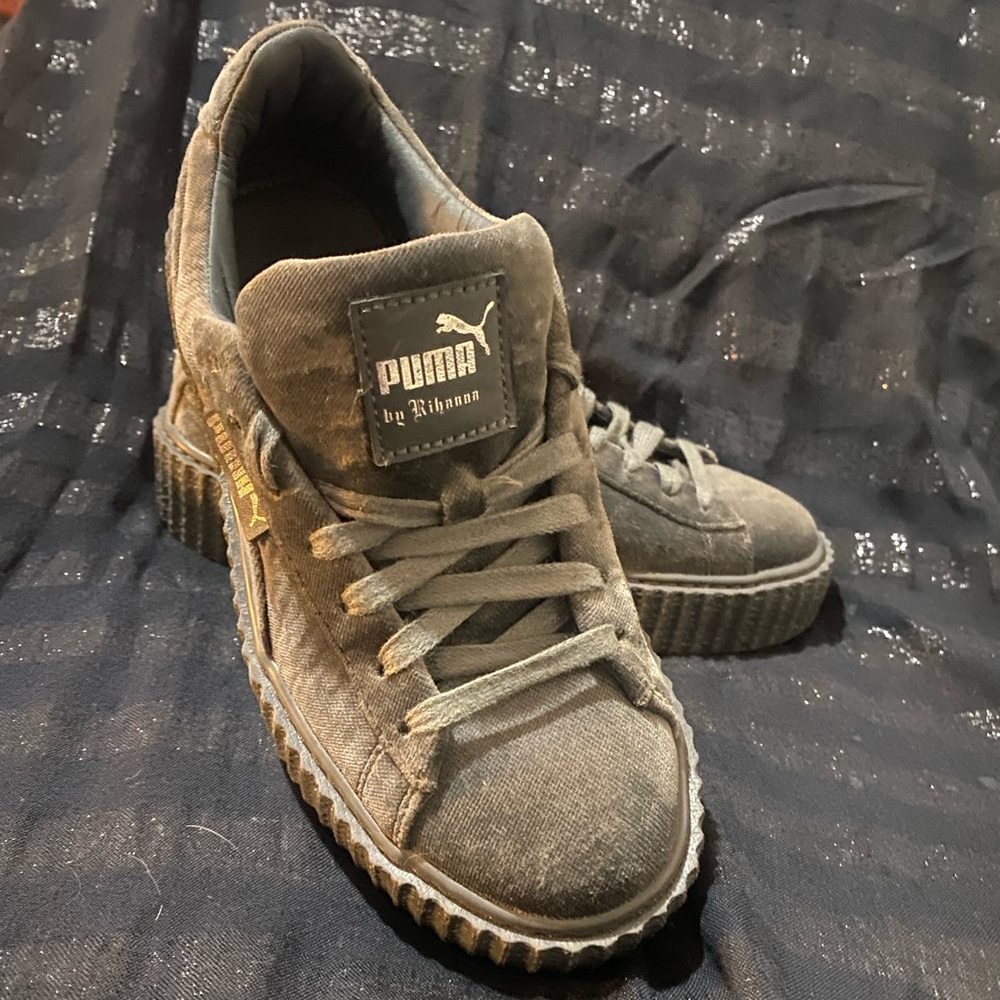 Puma women’s gun metal velvet grey platform Fenty by Rihanna